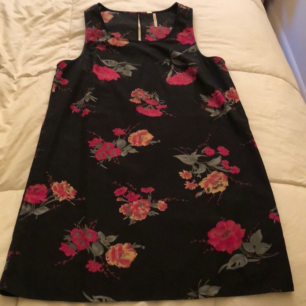 Floral print lightweight dress